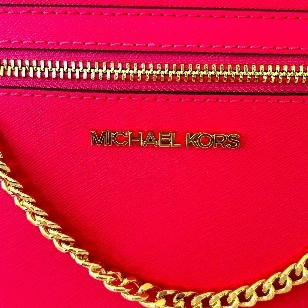 Michael Kors Jet Set Zip Chain Crossbody with Matching Card Holder